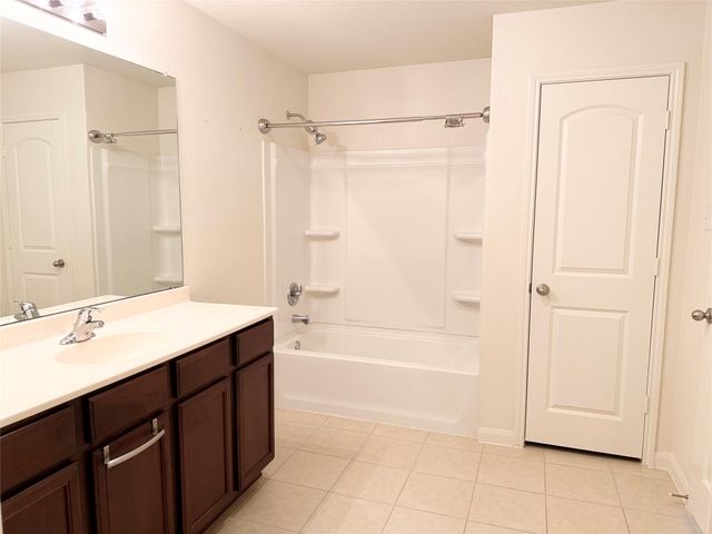 22418 Threefold Ridge Drive, Hockley, TX 77447