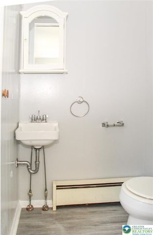 1827 Washington Boulevard, Wilson Boro, PA 18042