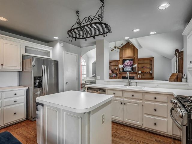 4108 Wood Castle Street, Norman, OK 73072