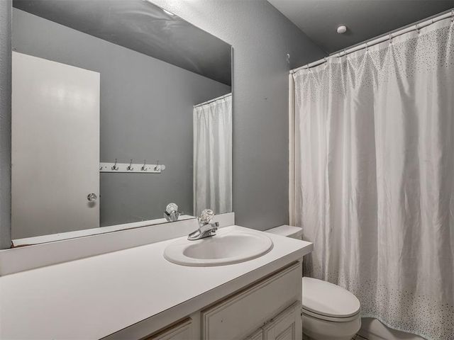 4108 Wood Castle Street, Norman, OK 73072