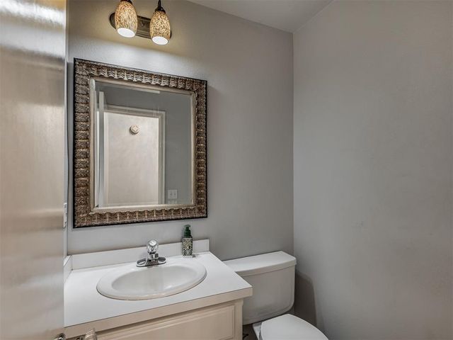 4108 Wood Castle Street, Norman, OK 73072