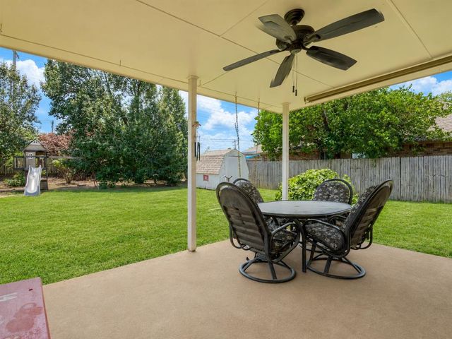 4108 Wood Castle Street, Norman, OK 73072