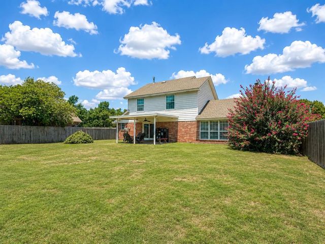 4108 Wood Castle Street, Norman, OK 73072