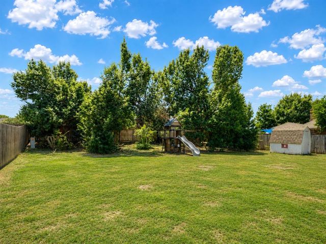 4108 Wood Castle Street, Norman, OK 73072