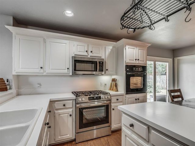 4108 Wood Castle Street, Norman, OK 73072