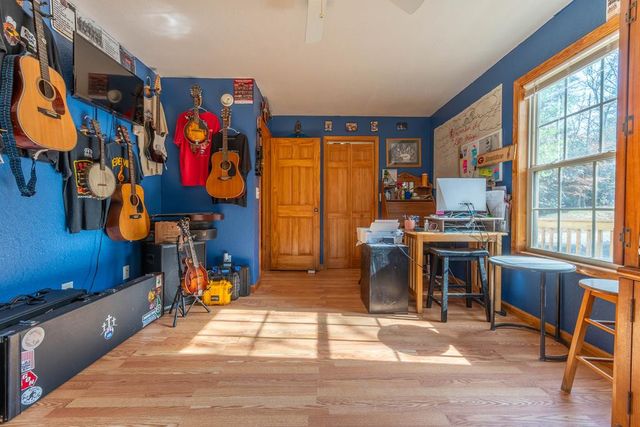 212 Pendergrass Road, Marble, NC 28905