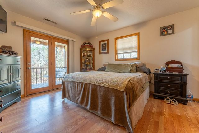 212 Pendergrass Road, Marble, NC 28905