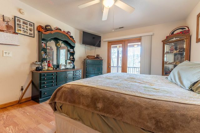 212 Pendergrass Road, Marble, NC 28905