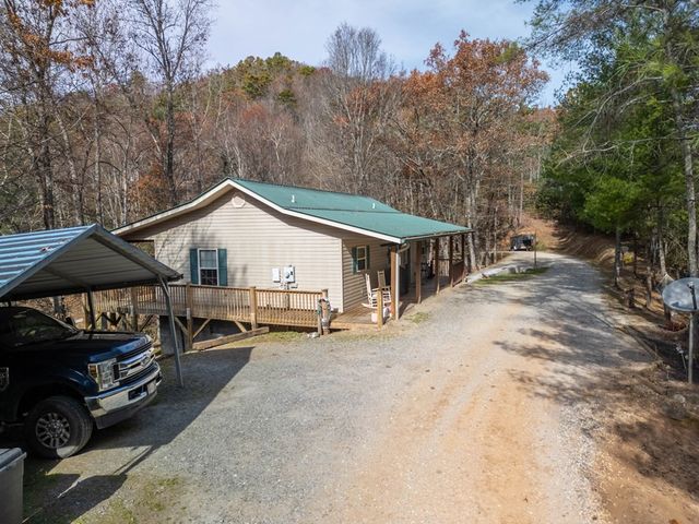 212 Pendergrass Road, Marble, NC 28905