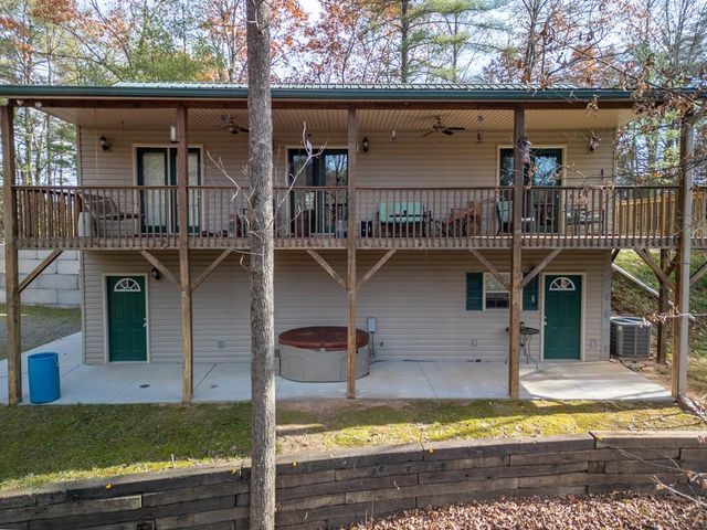 212 Pendergrass Road, Marble, NC 28905