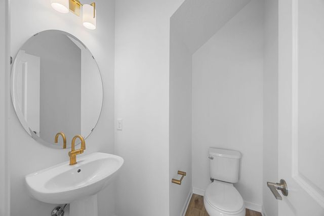 10389 Birchwood Circle, Victoria, MN 55318