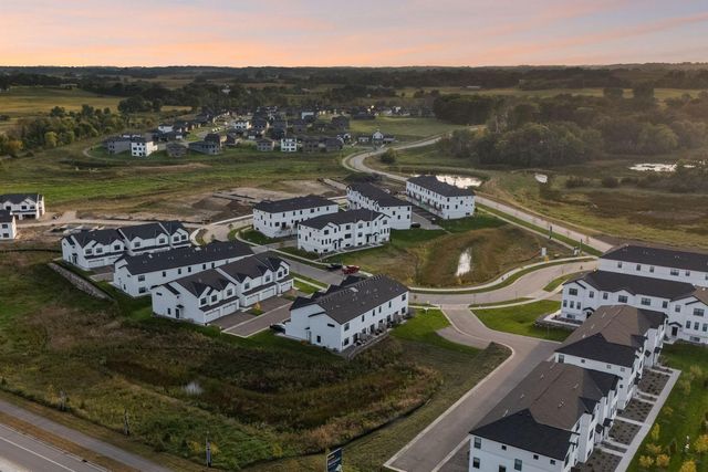 10389 Birchwood Circle, Victoria, MN 55318