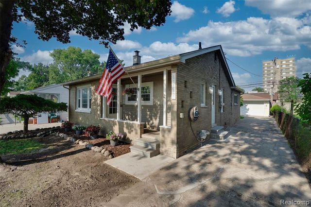 11187 Ziegler Street, Taylor, MI 48180