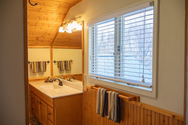 501 N Elm Street, Three Oaks Vllg, MI 49128