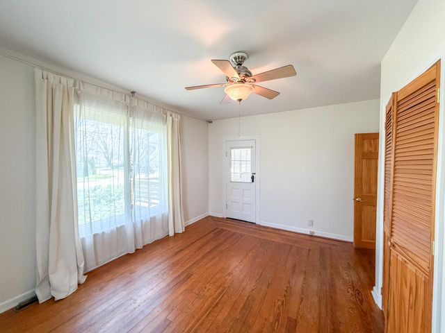 501 N Elm Street, Three Oaks Vllg, MI 49128