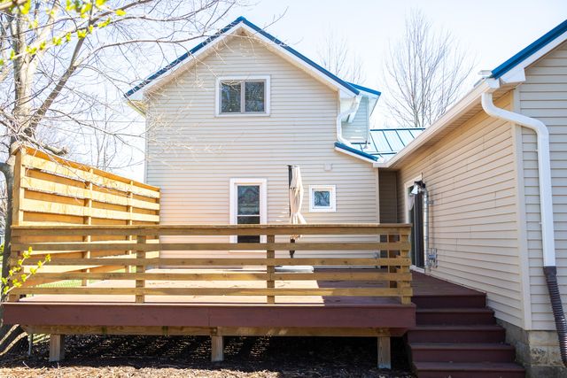 501 N Elm Street, Three Oaks Vllg, MI 49128