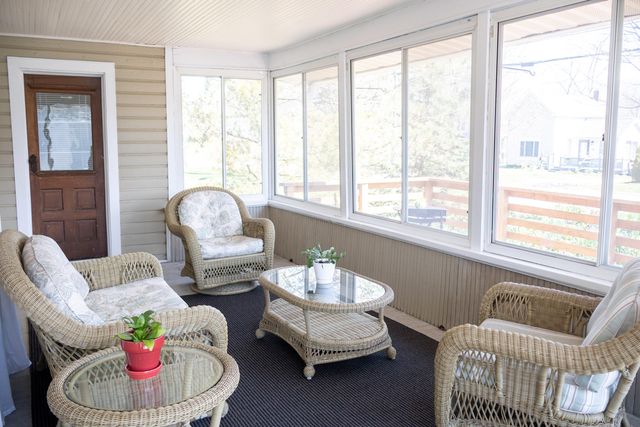 501 N Elm Street, Three Oaks Vllg, MI 49128