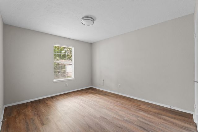2819 Sugar Wood Drive, League City, TX 77573
