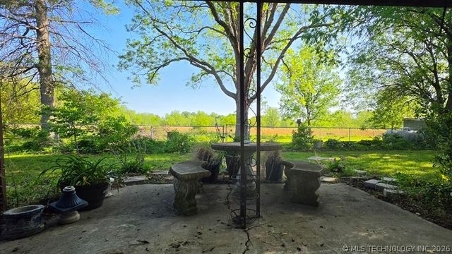 3055 Bixby Road, Mounds, OK 74047