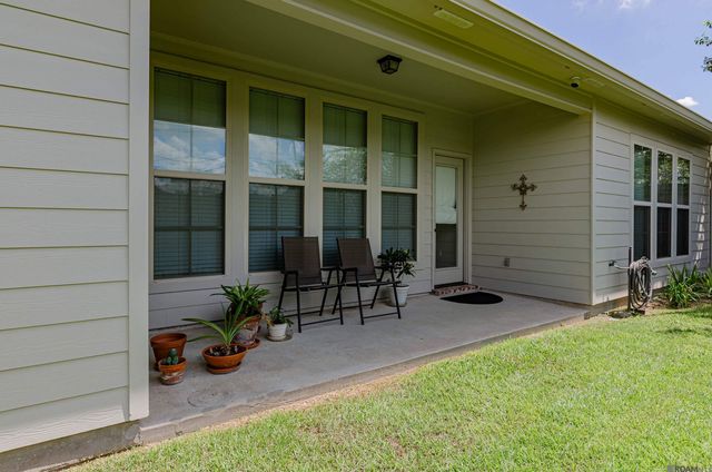 14716 Kingsland Way, Baton Rouge, LA 70810