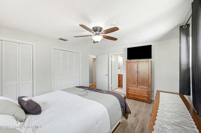 210 Villa Del Mar Way, Satellite Beach, FL 32937