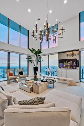 121 NE 34th St PH3217, Miami, FL 33137