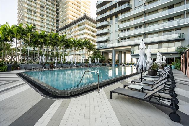 121 NE 34th St PH3217, Miami, FL 33137
