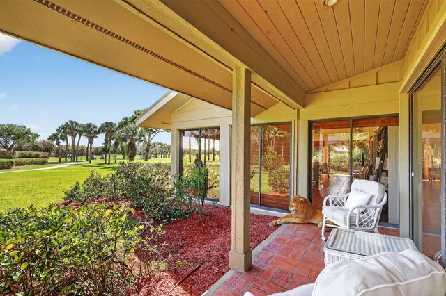 6151 SE Winged Foot Drive, Stuart, FL 34997