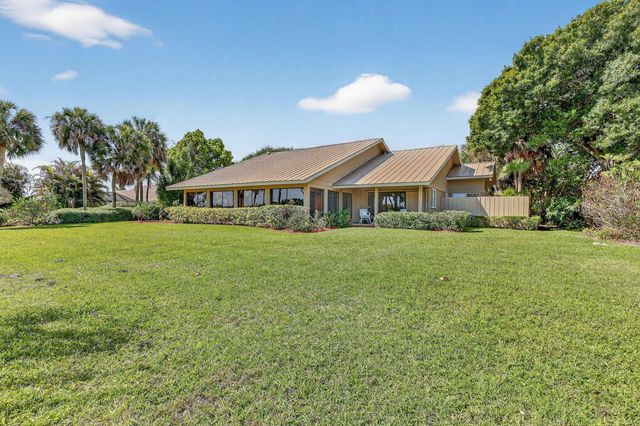6151 SE Winged Foot Drive, Stuart, FL 34997