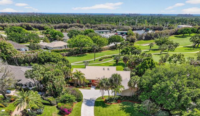 6151 SE Winged Foot Drive, Stuart, FL 34997