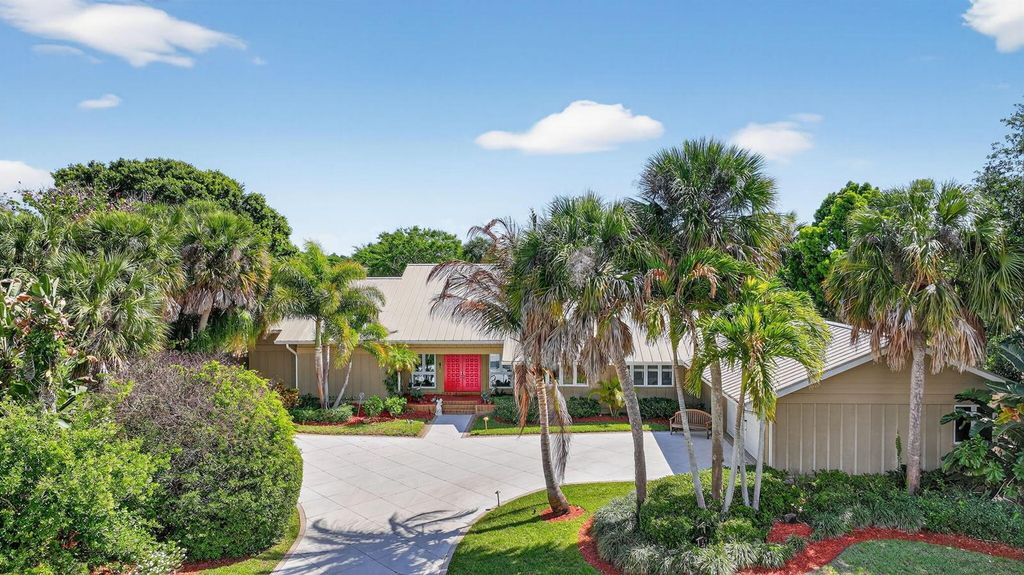 6151 SE Winged Foot Drive, Stuart, FL 34997