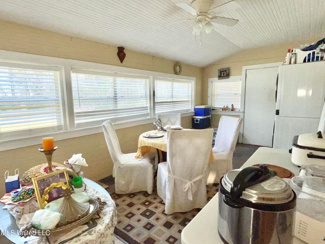 4124 Griffin Street, Moss Point, MS 39563