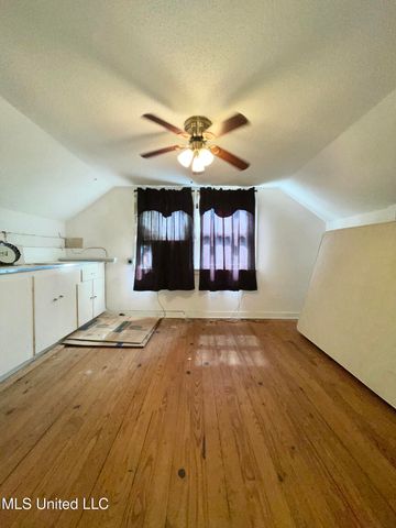 4124 Griffin Street, Moss Point, MS 39563