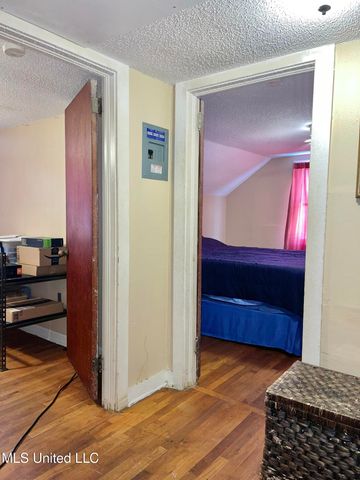 4124 Griffin Street, Moss Point, MS 39563