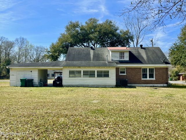 4124 Griffin Street, Moss Point, MS 39563