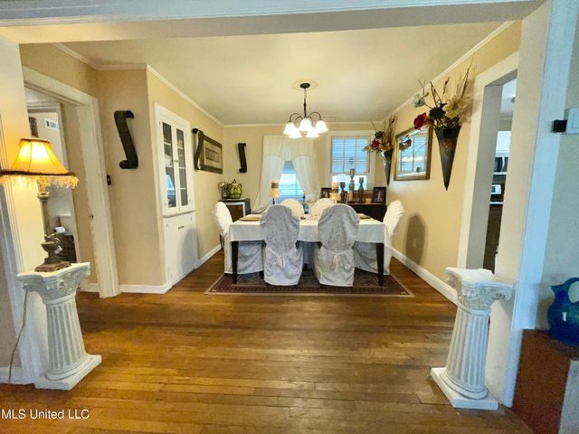 4124 Griffin Street, Moss Point, MS 39563