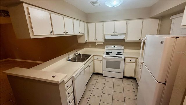 4411 SW 34TH STREET 503, Gainesville, FL 32608