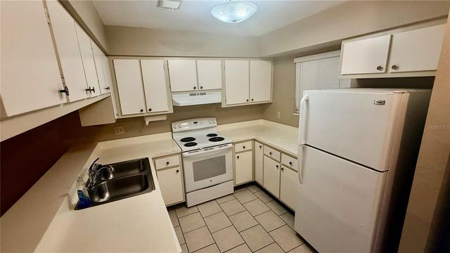 4411 SW 34TH STREET 503, Gainesville, FL 32608