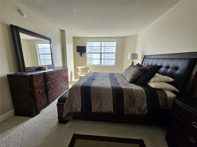 1980 S Ocean Dr 6J, Hallandale Beach, FL 33009