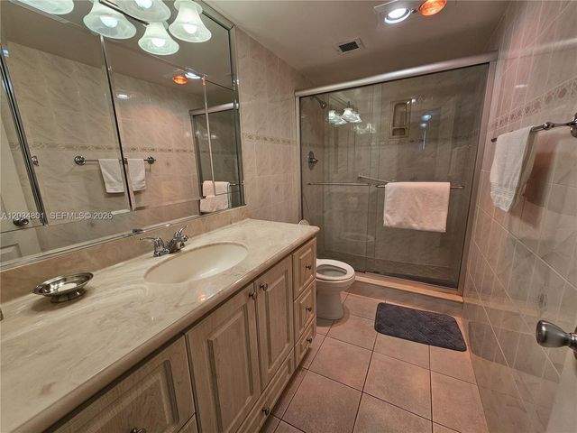 1980 S Ocean Dr 6J, Hallandale Beach, FL 33009