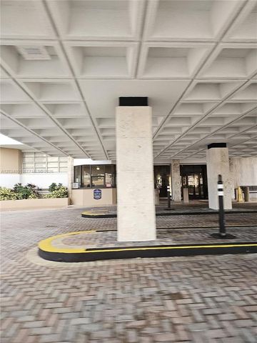 1980 S Ocean Dr 6J, Hallandale Beach, FL 33009