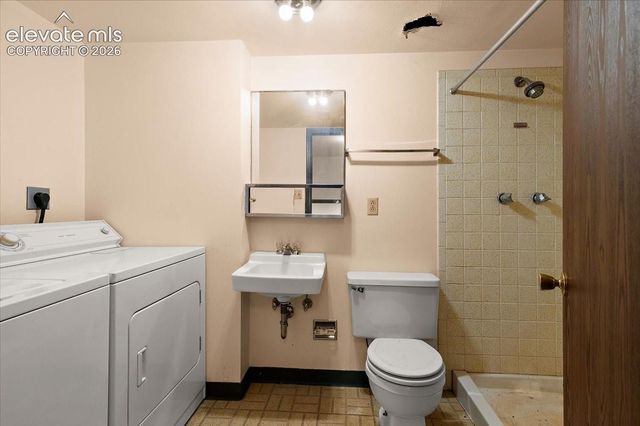 2121 Chautard Drive, Pueblo, CO 81005