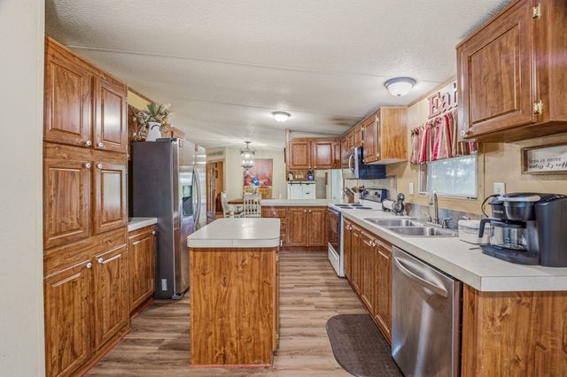 11555 N US Highway 377, Stephenville, TX 76401