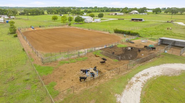 11555 N US Highway 377, Stephenville, TX 76401