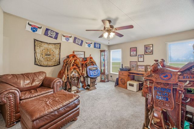 11555 N US Highway 377, Stephenville, TX 76401