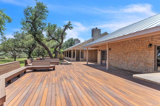2234 Us Highway 90 W, Castroville, TX 78009