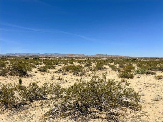 0 Amargo, Landers, CA 92285