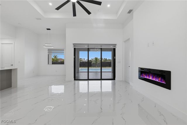 429 Tropicana PKWY E, Cape Coral, FL 33909