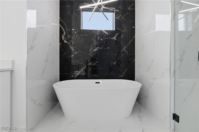 429 Tropicana PKWY E, Cape Coral, FL 33909