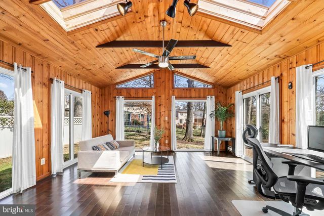 7011 SPANIEL RD, Springfield, VA 22153